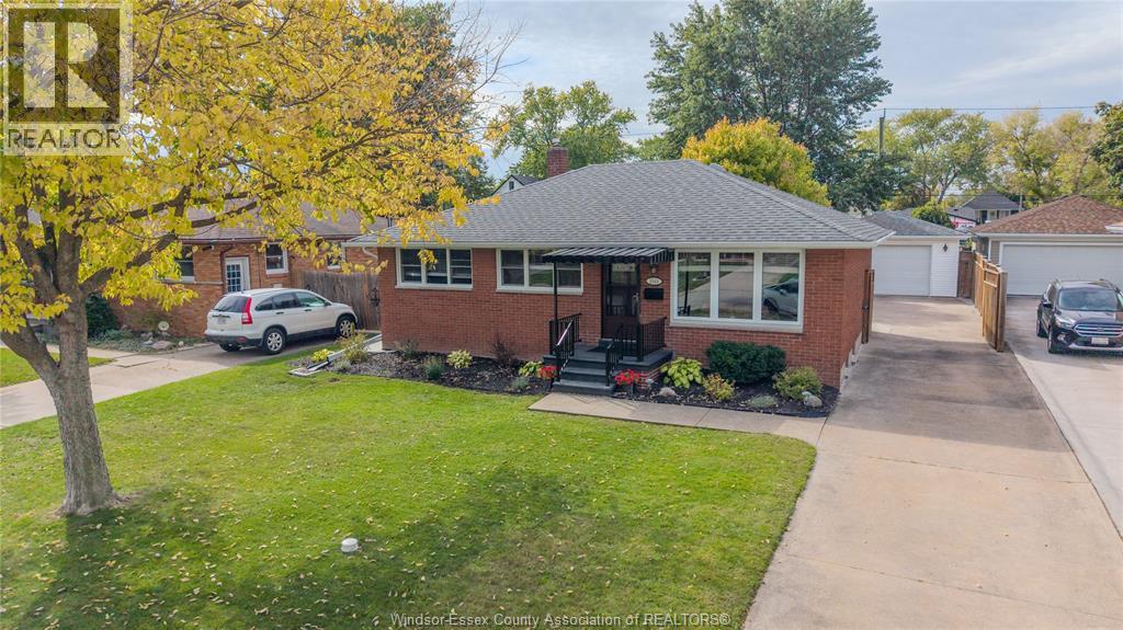 1049 Buckingham Road Property Photo 46