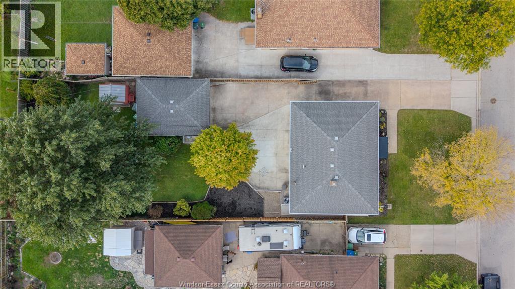 1049 Buckingham Road Property Photo 48
