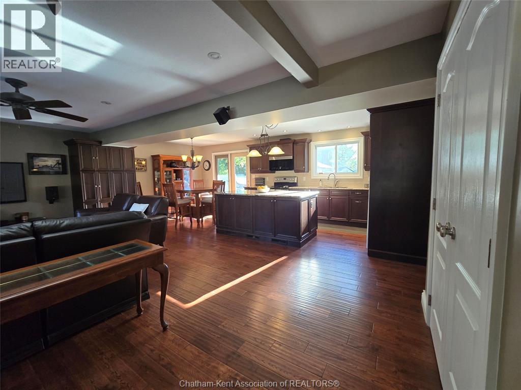 184 Chippewa Drive Property Photo 8