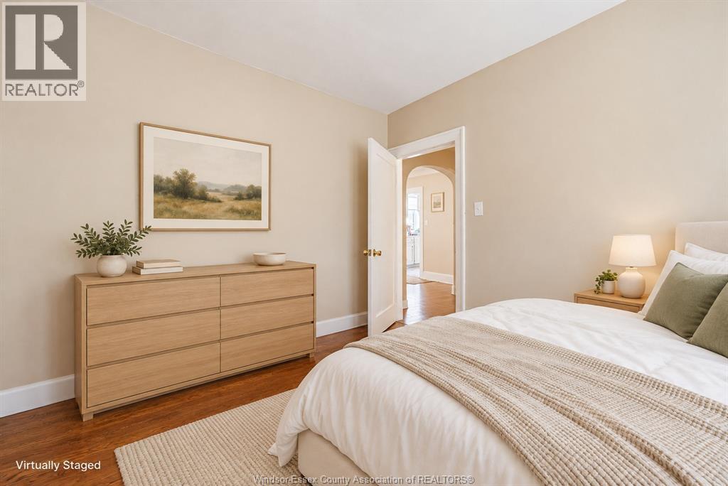 1087 Marentette Property Photo 8