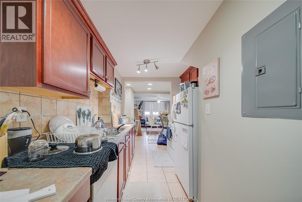 1087 Marentette Property Photo 20