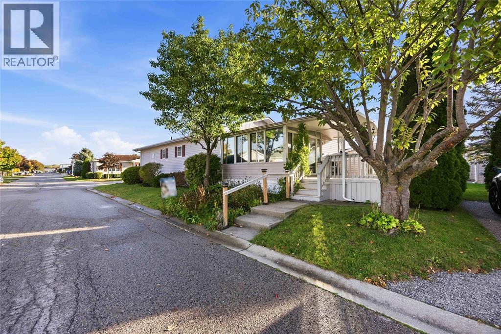 5700 Blackwell Sideroad Unit# 325 Property Photo 1