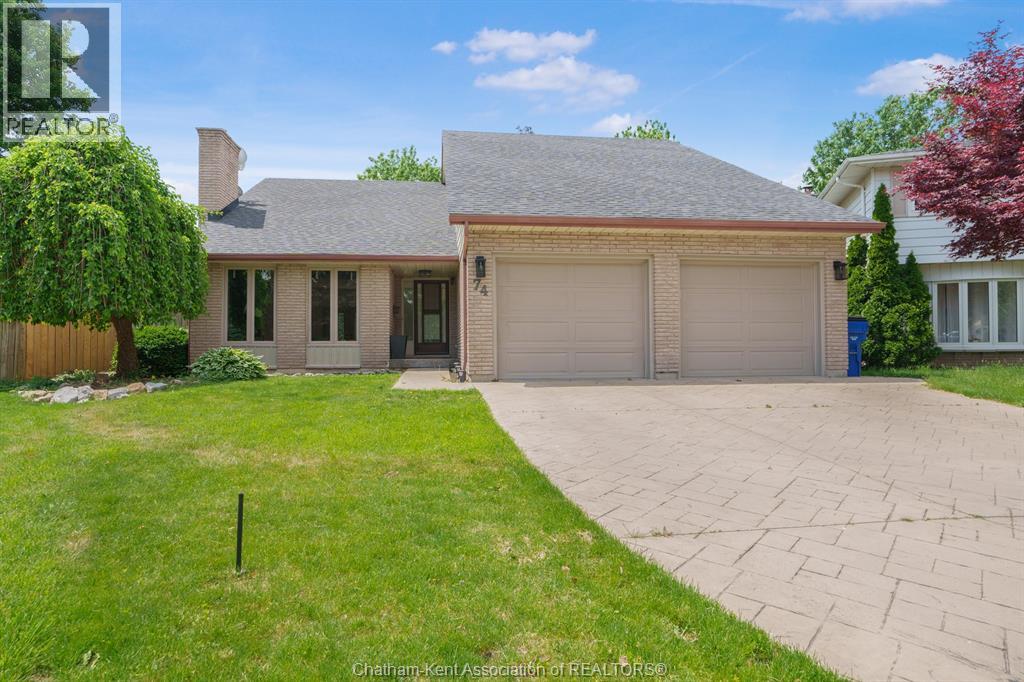 74 University Drive Property Photo 2