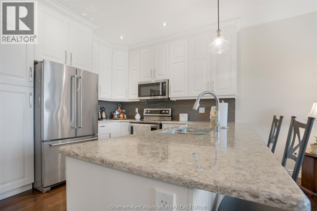 117 Cottage Place Property Photo 9