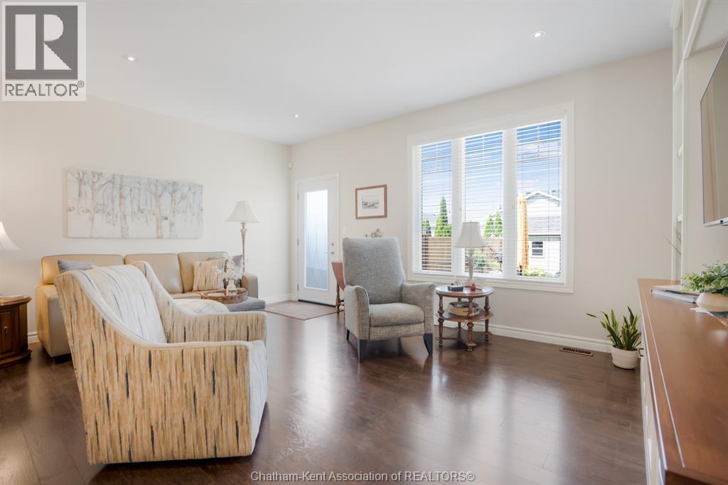 117 Cottage Place Property Photo 12