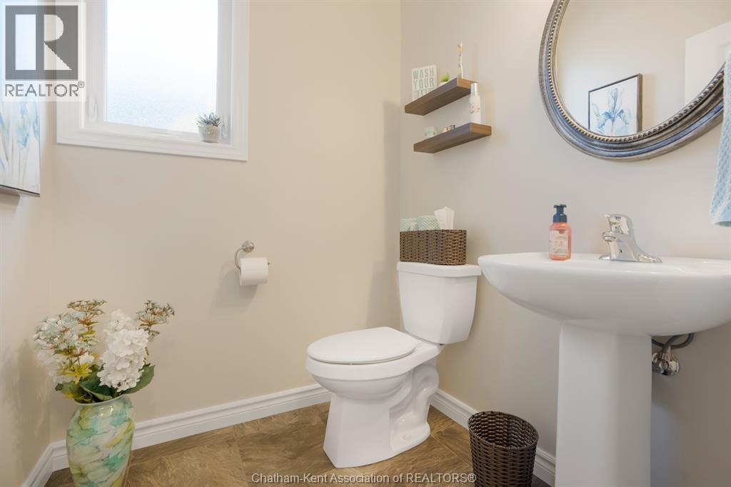 117 Cottage Place Property Photo 15