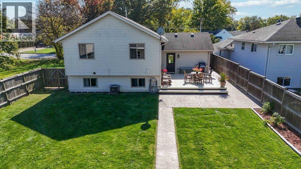 196 Fane Street Property Photo 2