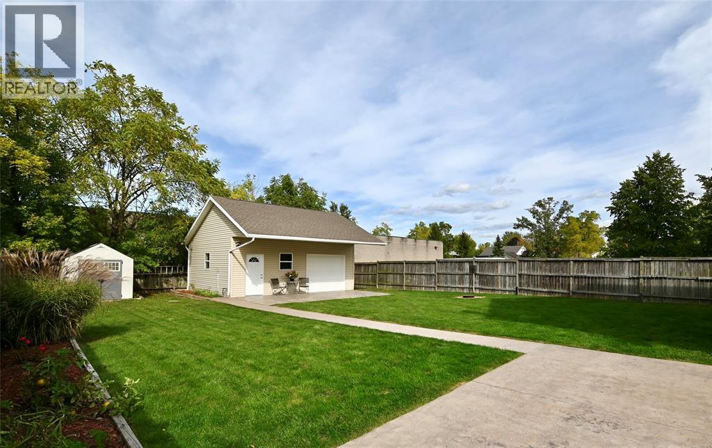 196 Fane Street Property Photo 4