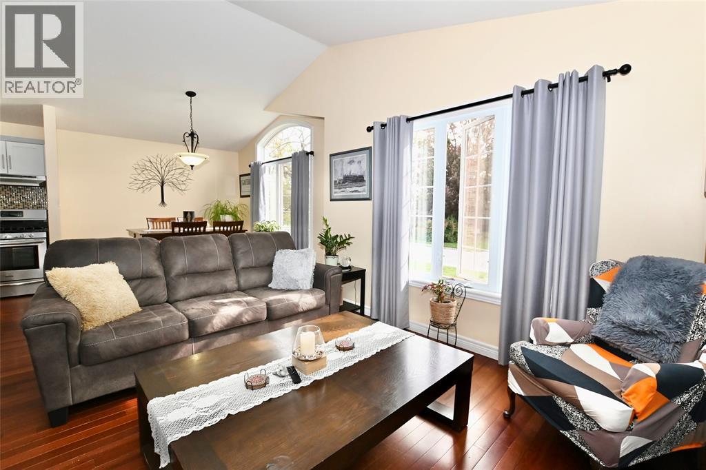 196 Fane Street Property Photo 15