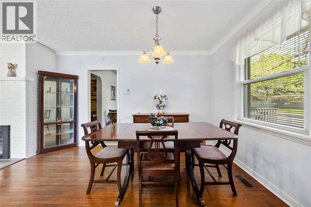 1242 Marcin Road Property Photo 28