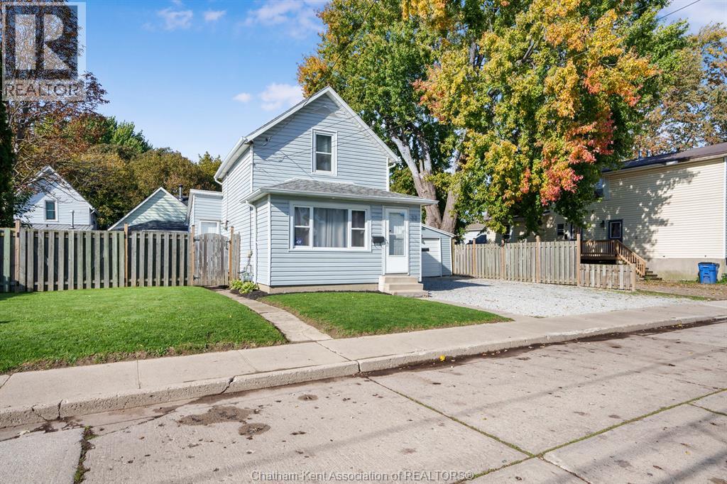 32 Foster Street Property Photo 2