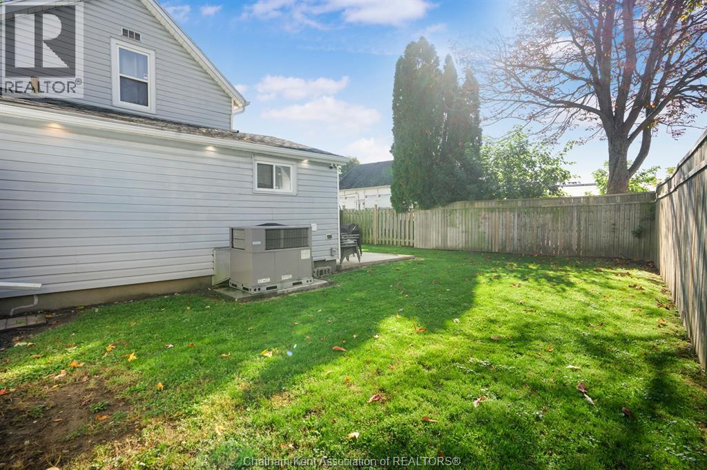 32 Foster Street Property Photo 7