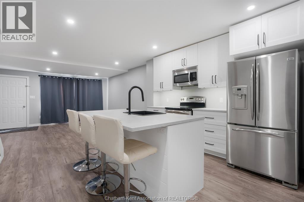 32 Foster Street Property Photo 14
