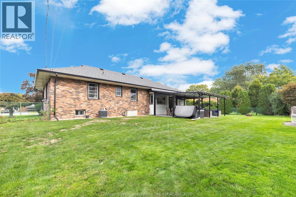 146 Huron Property Photo 16
