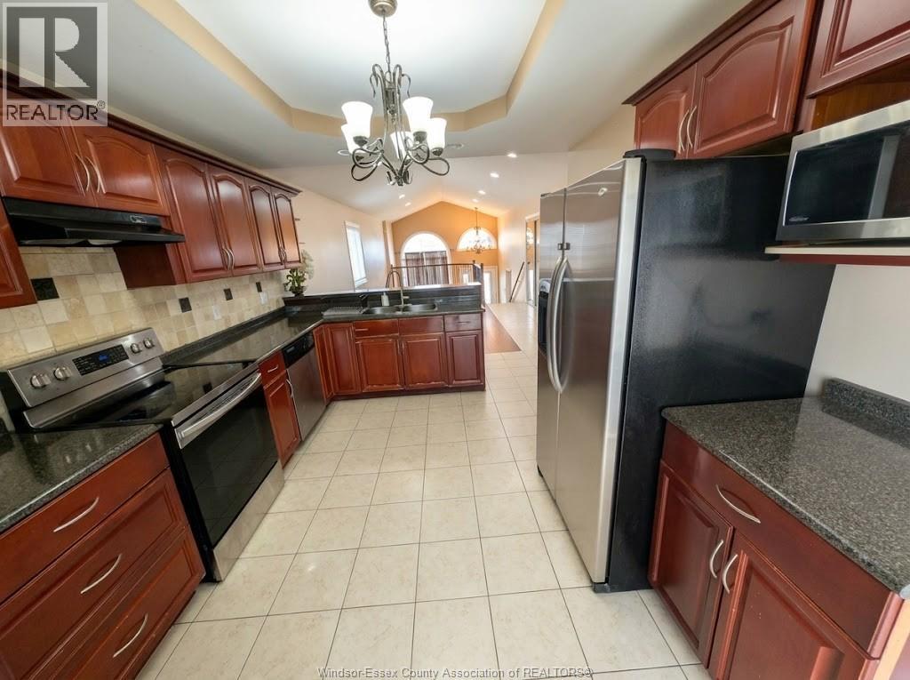 1533 Meridian Street Property Photo 6