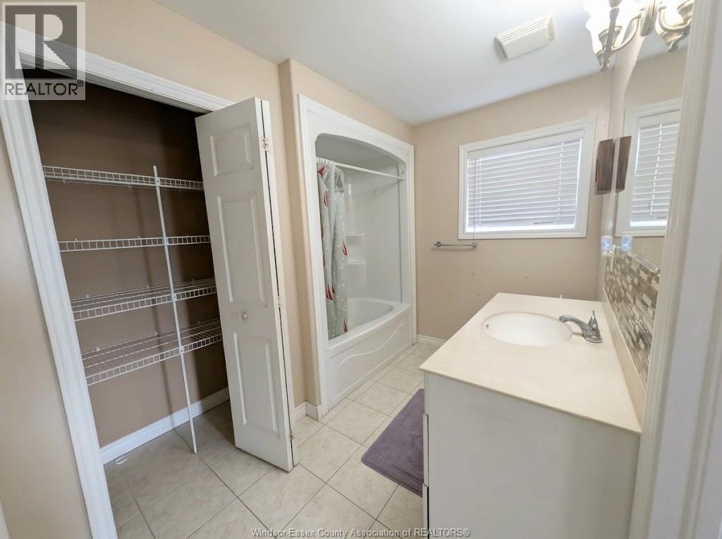 1533 Meridian Street Property Photo 12