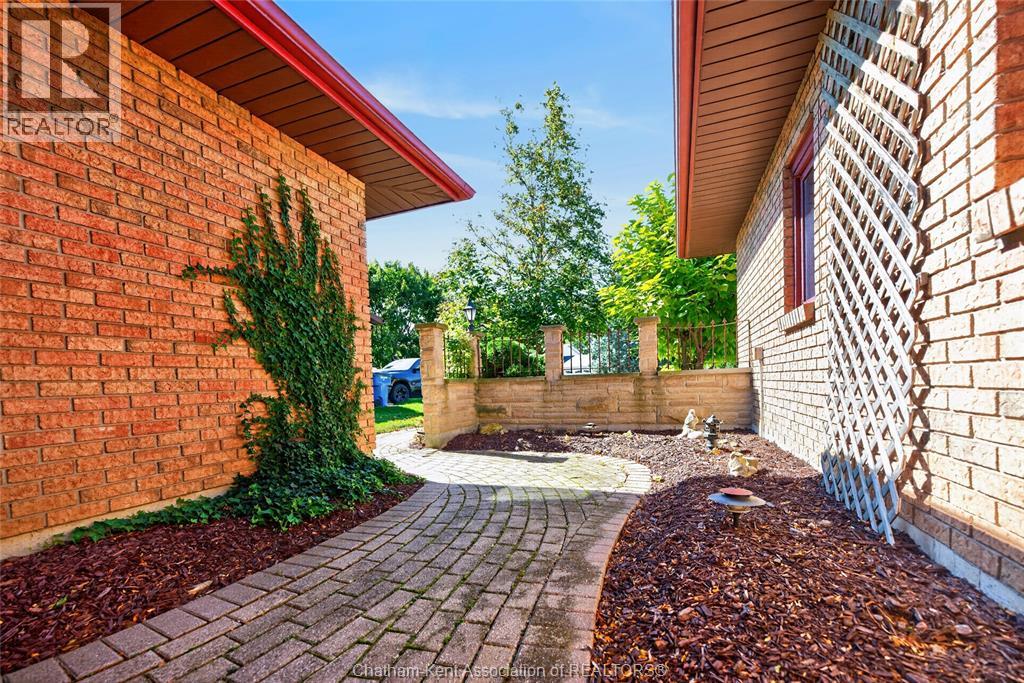 3 Crane Crescent Property Photo 26
