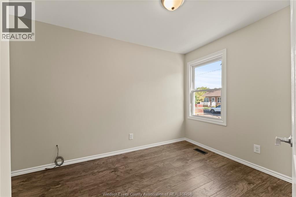 1351 Central Property Photo 6