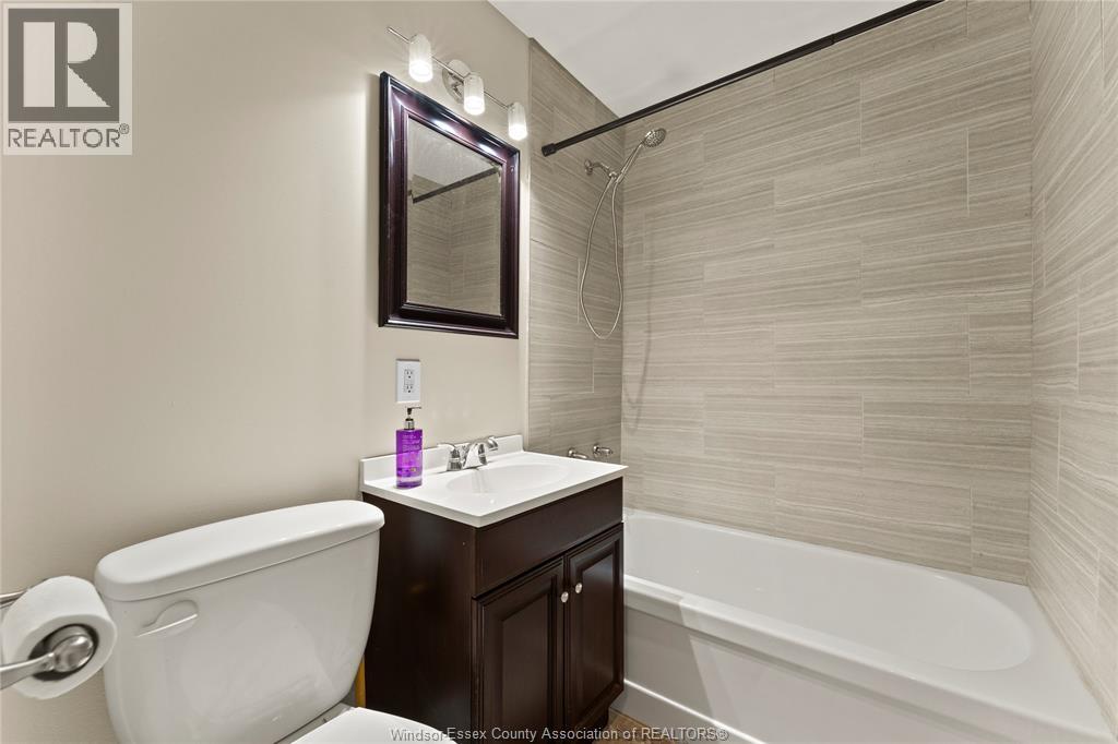 1351 Central Property Photo 9