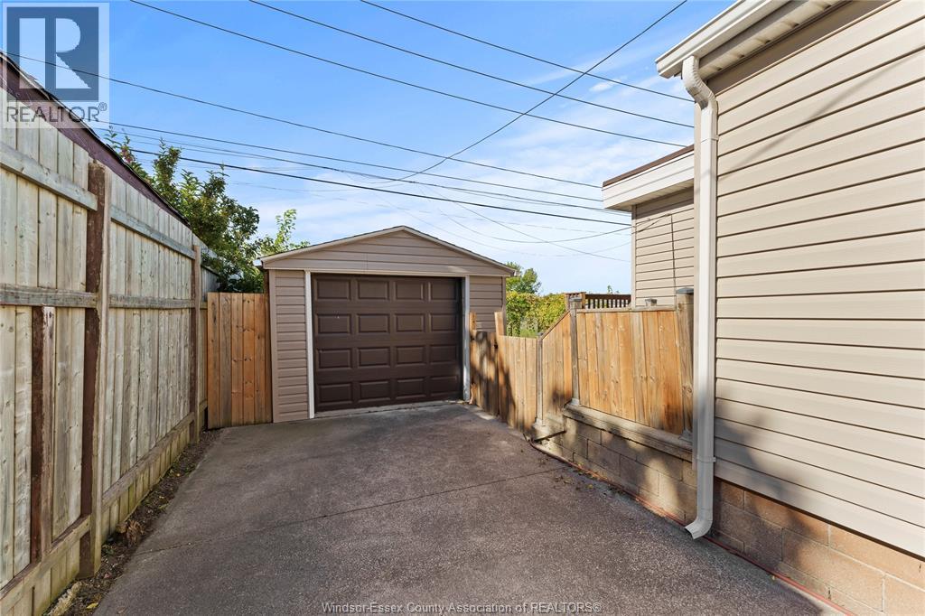 1351 Central Property Photo 17