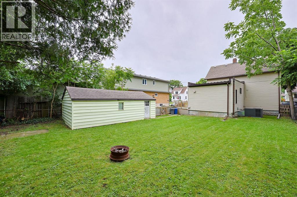 221 Bright Street Property Photo 4