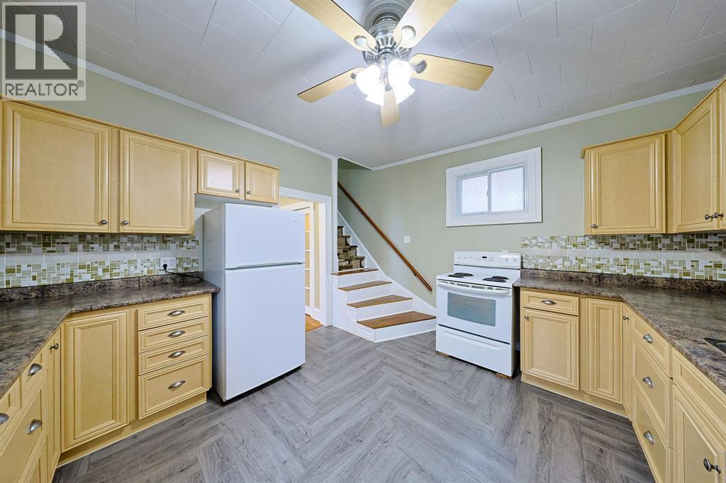 221 Bright Street Property Photo 14