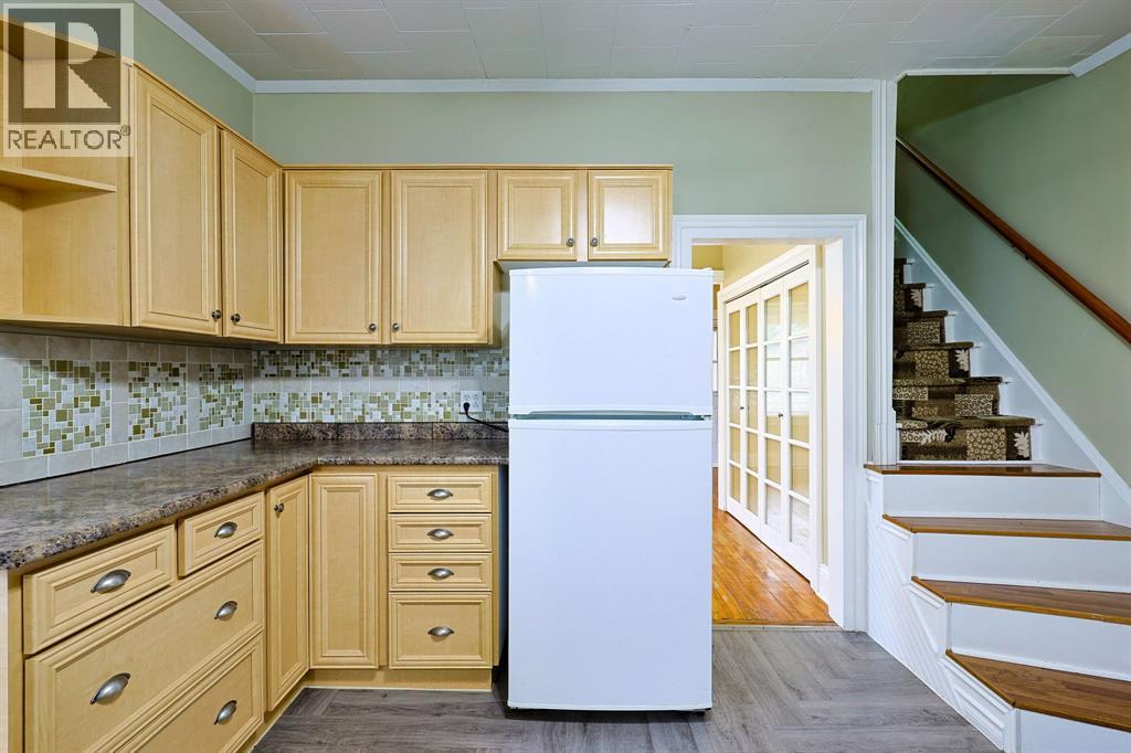 221 Bright Street Property Photo 15