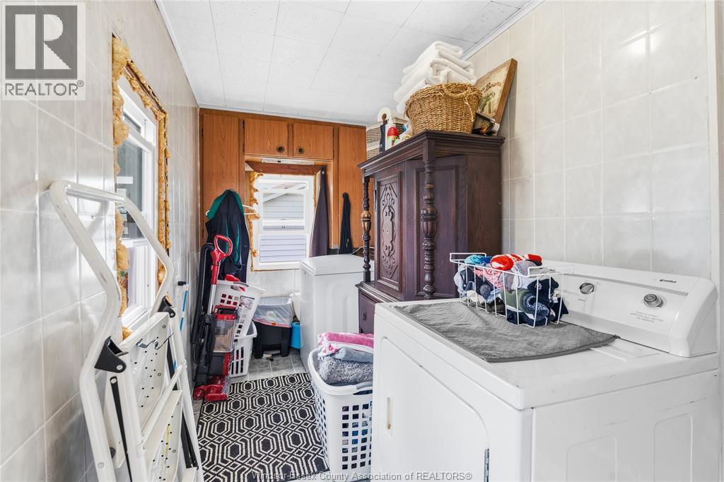 222 Lesperance Property Photo 16