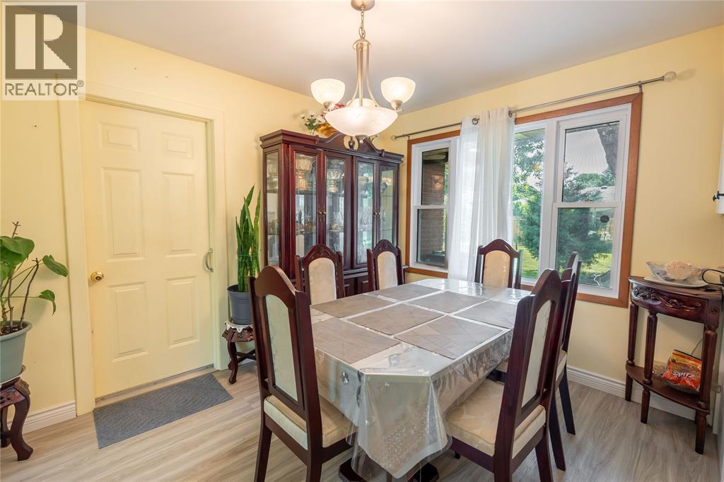 8 Parry Drive Property Photo 8