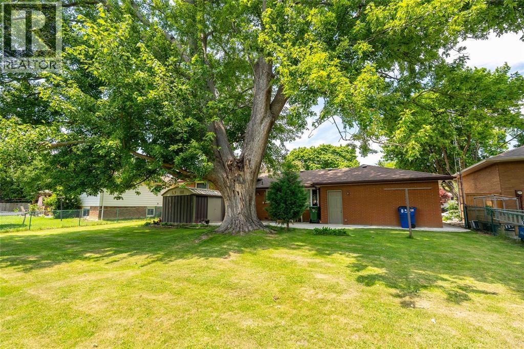 8 Parry Drive Property Photo 29