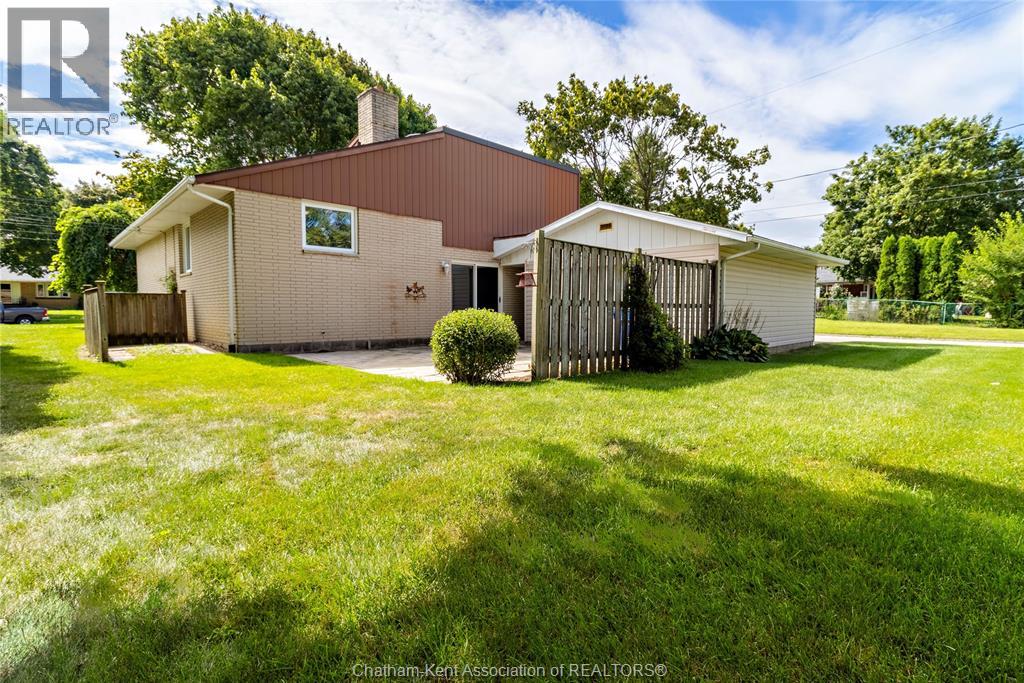 199 Tweedsmuir Avenue East Property Photo 42