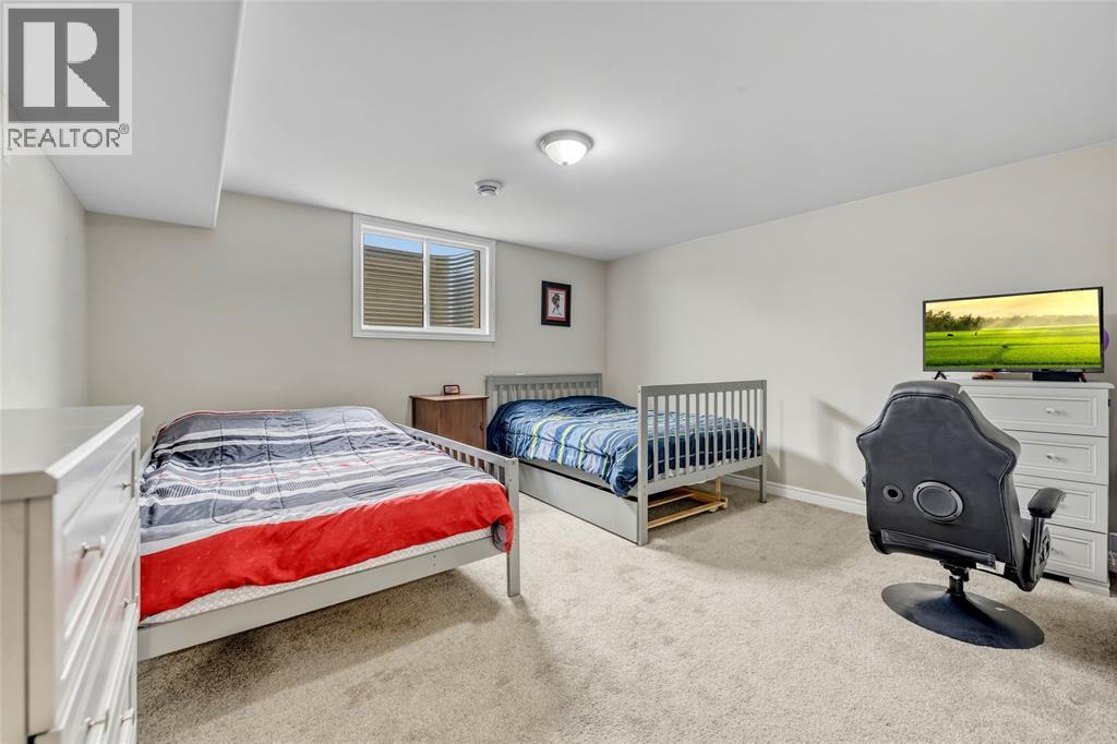 3960 Cullen Drive Property Photo 26