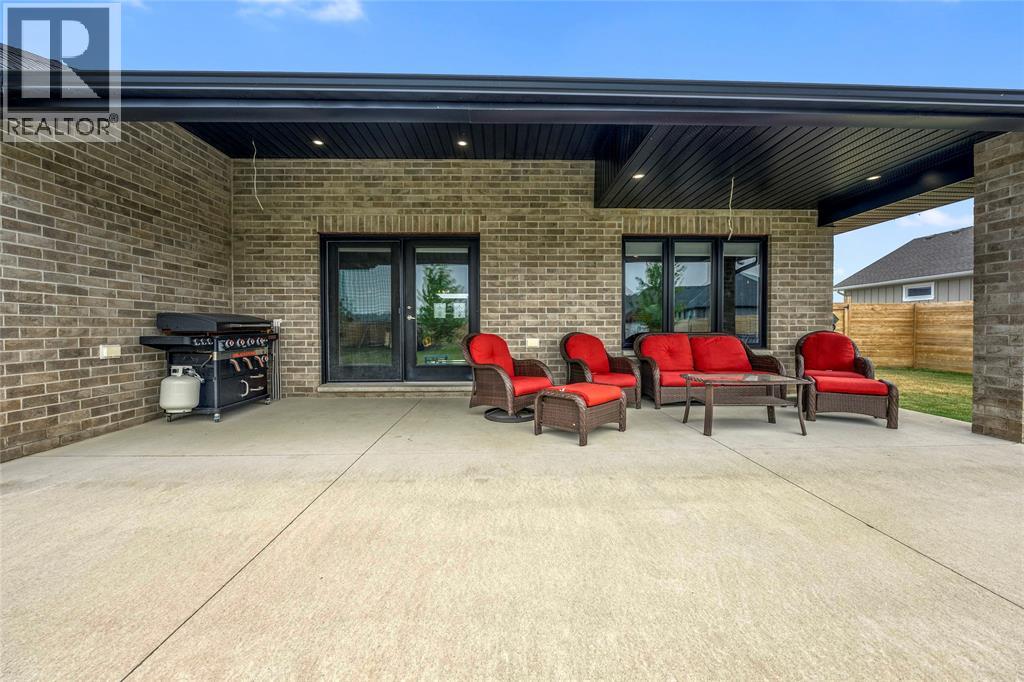 3960 Cullen Drive Property Photo 30