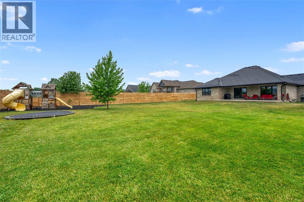 3960 Cullen Drive Property Photo 33