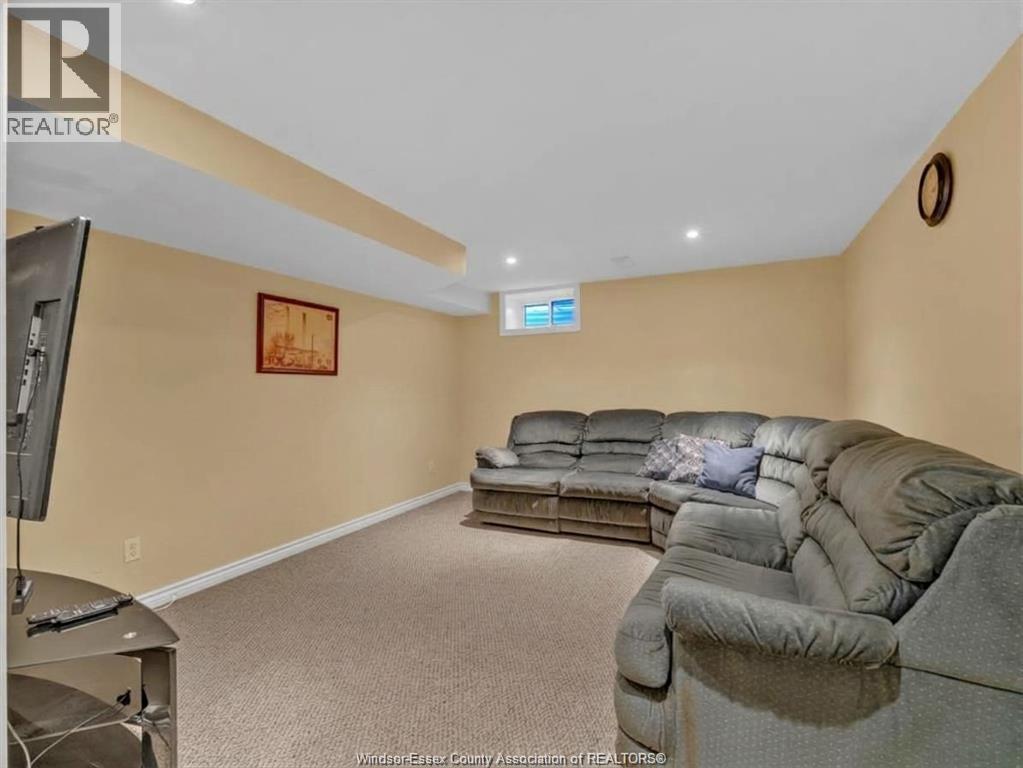 27 Eastgrove Property Photo 22