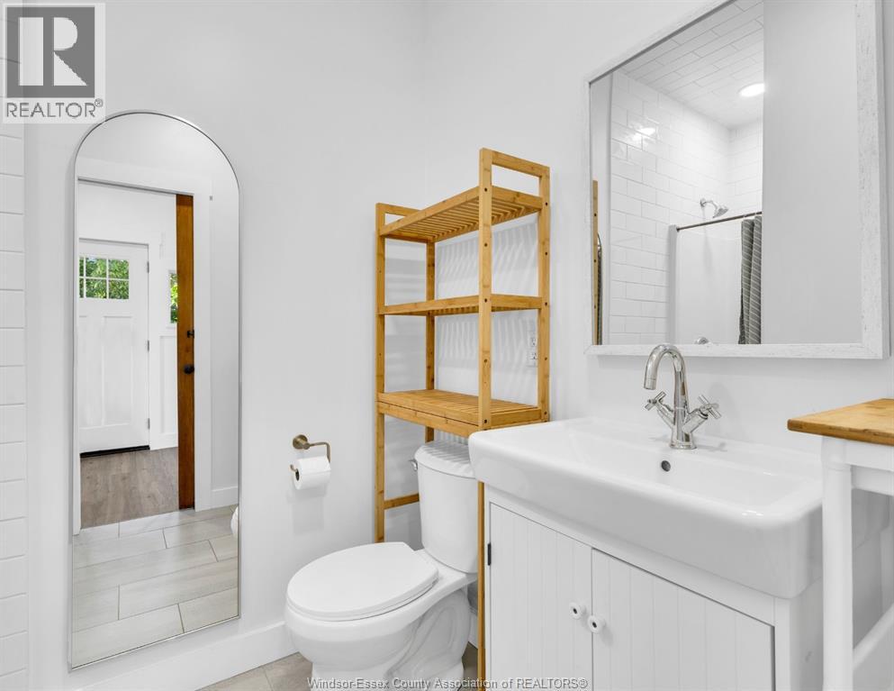 1295 Heritage Road Property Photo 23