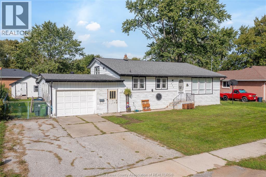 237 Saint Mary's Road Property Photo 2