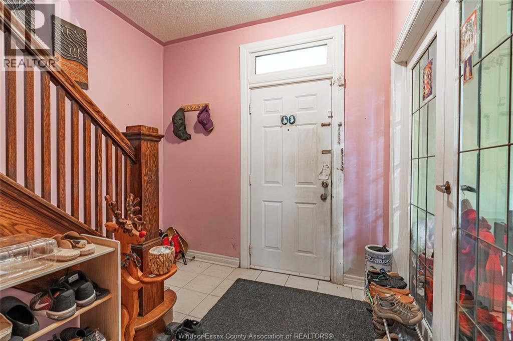 455 Vera Place Property Photo 17