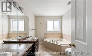 2361 Askin Avenue Property Photo 9