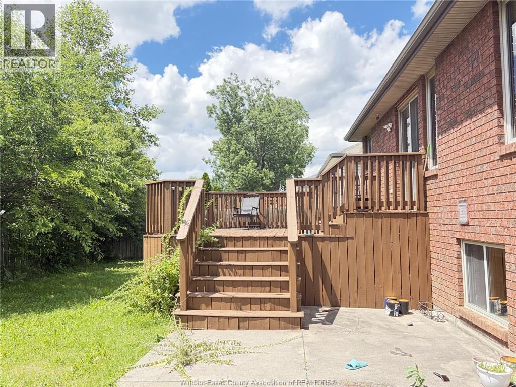 2361 Askin Avenue Property Photo 15