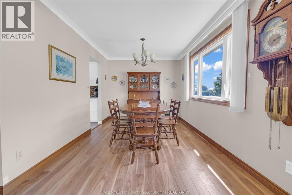 8 Bruce Avenue Property Photo 6