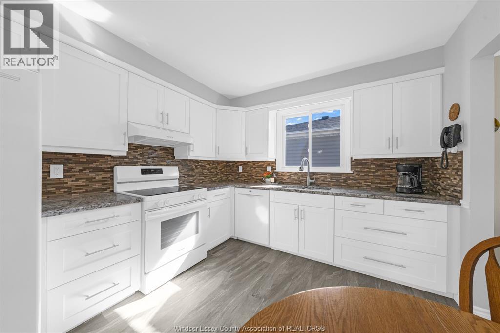 8 Bruce Avenue Property Photo 10