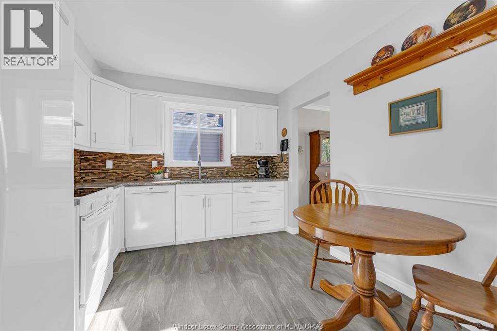 8 Bruce Avenue Property Photo 11