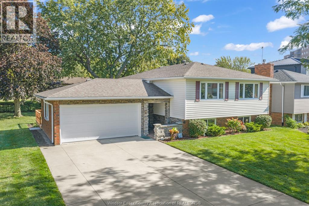 8 Bruce Avenue Property Photo 33