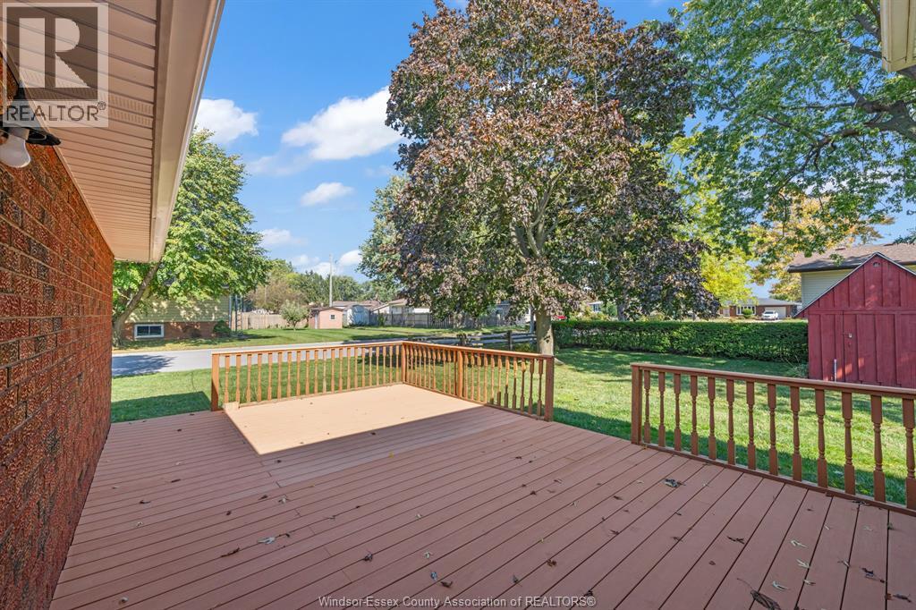 8 Bruce Avenue Property Photo 40