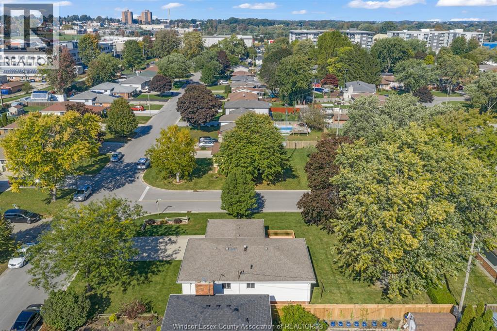 8 Bruce Avenue Property Photo 46