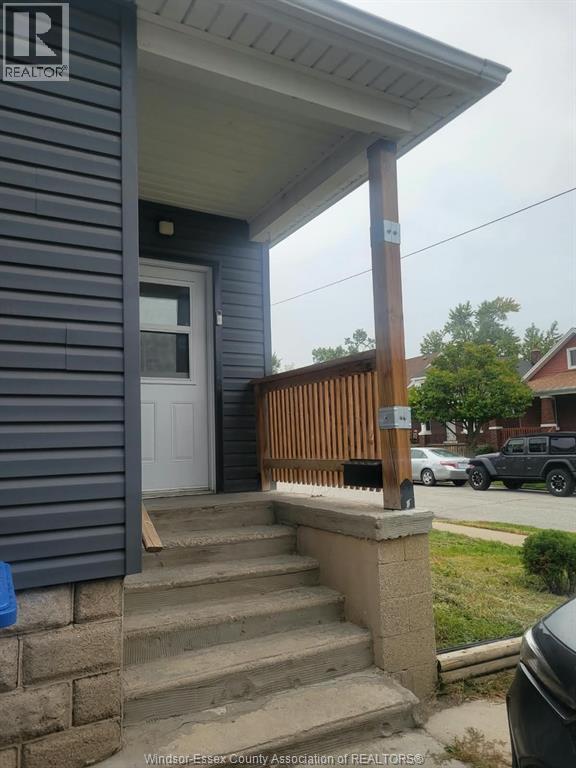 561 Josephine Property Photo 3