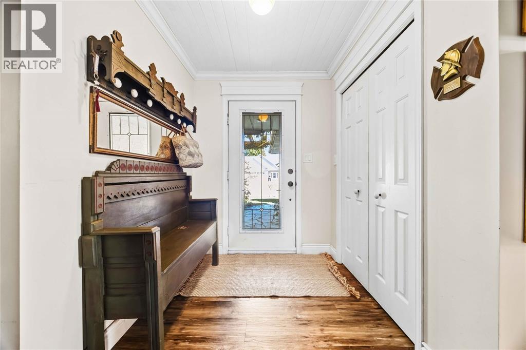 443 St Lawrence Court Property Photo 3