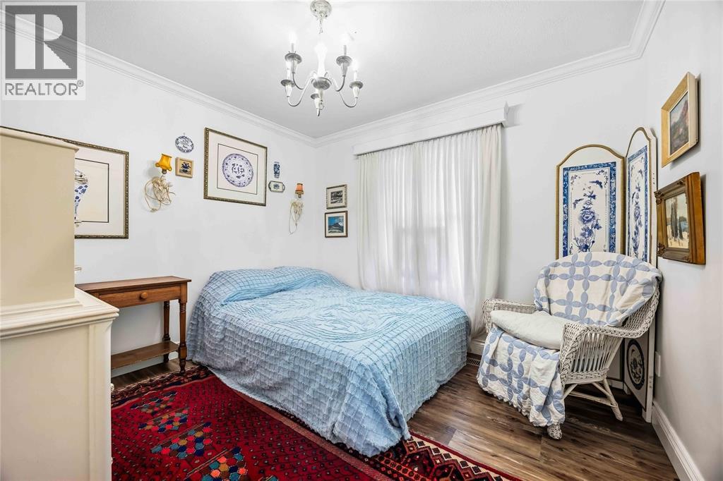 443 St Lawrence Court Property Photo 14