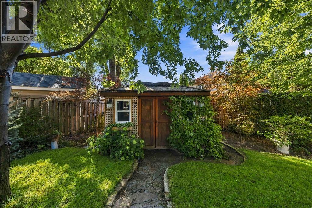 443 St Lawrence Court Property Photo 25